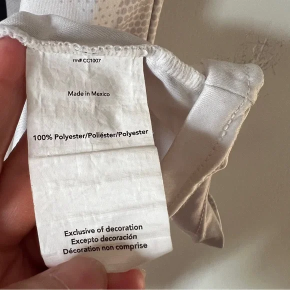 Edmonton Oilers NHL‎ Street Promo Dry Fit Shirt Size Small 28 - Picture 8 of 11